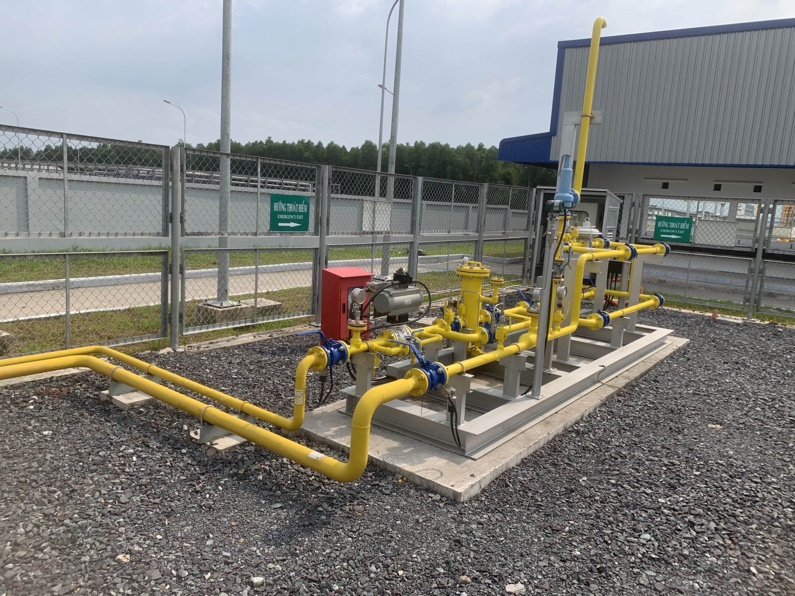 HỆ THỐNG TIẾP NHẬN VÀ CUNG CẤP KHÍ THIÊN NHIÊN CHO NHÀ MÁY NOX ASEAN