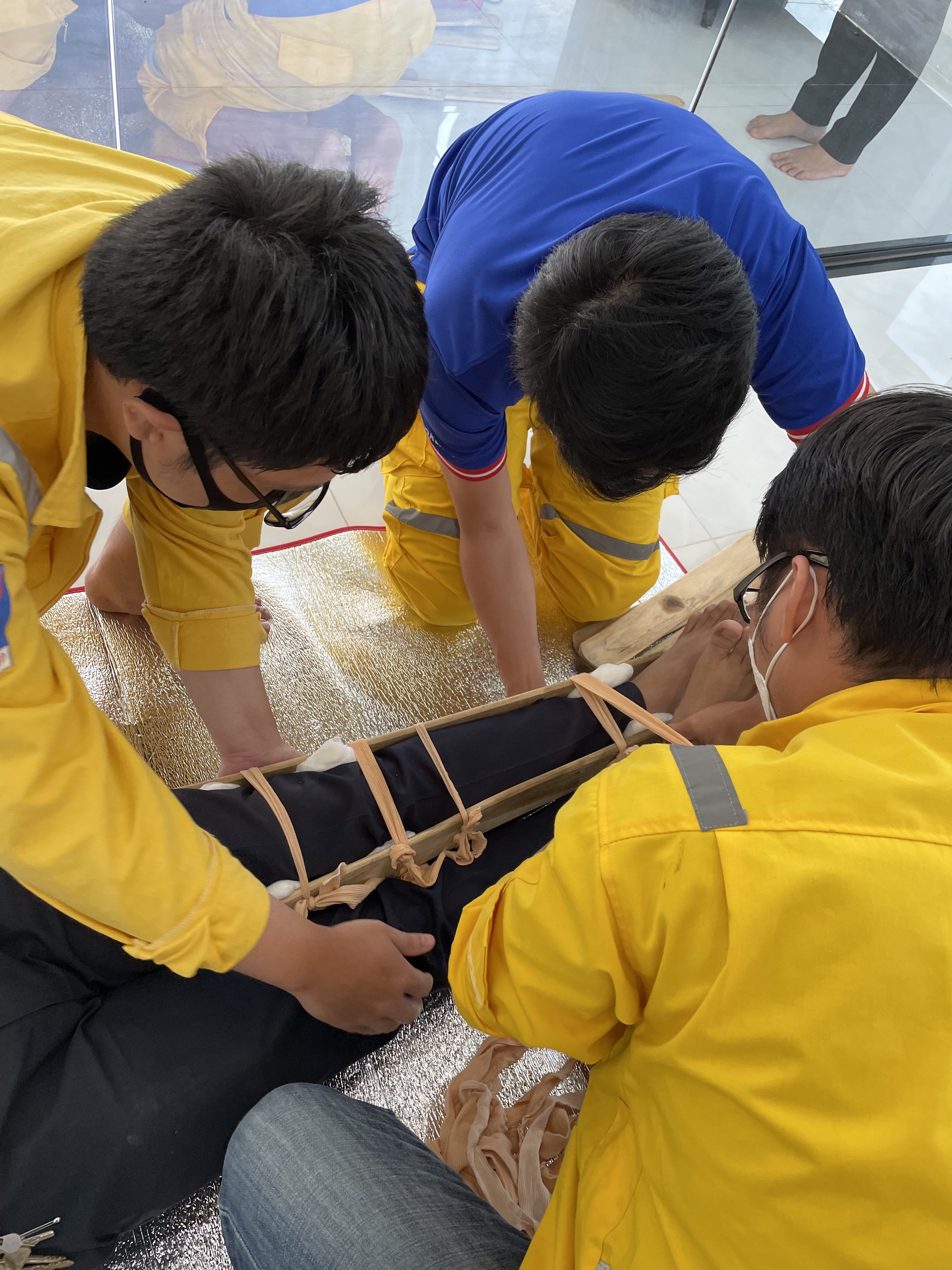 HUẤN LUYỆN SƠ CẤP CỨU BAN ĐẦU