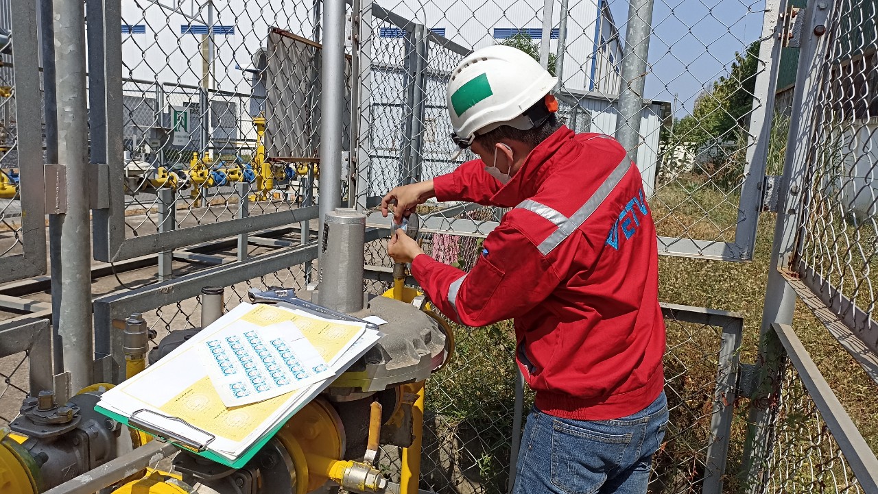 BẢO DƯỠNG SỬA CHỮA HỆ THỐNG TIẾP NHẬN KHÍ NHÀ MÁY SINOMA